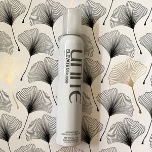 UNITE elevate mousse